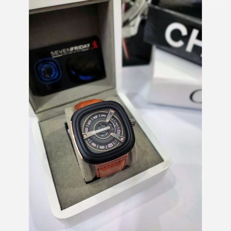 ساعت مردانه سون فرایدی SevenFriday مدل2465