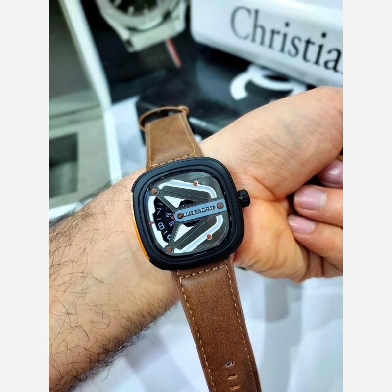 ساعت مردانه سون فرایدی SevenFriday مدل2456